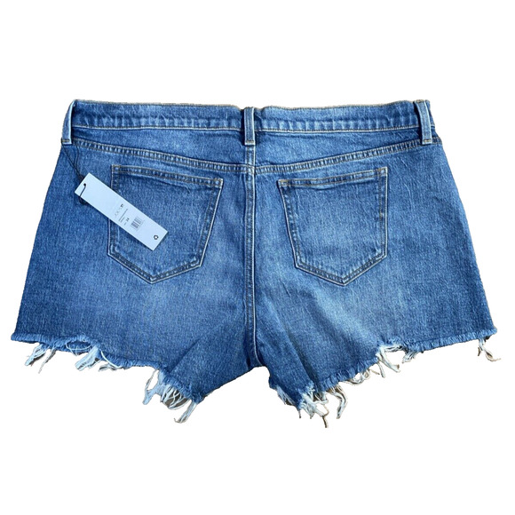 Joe's Jeans Maternity The Ozzie Denali Cut off Jean Short Size 34 RT$108.00 - Picture 2 of 3